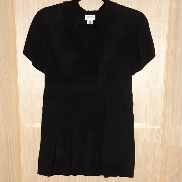 Motherhood Maternity V Neck Textured Black Blouse - Picture 1 of 6